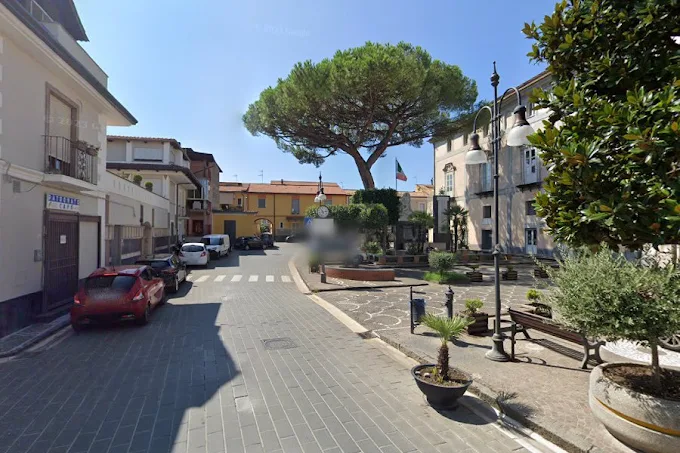 Posizione della sede nel centro di Trentola Ducenta